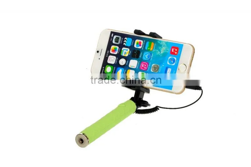 wired selfie stick