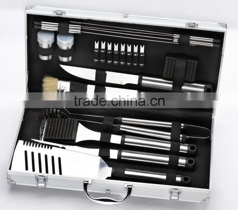 yangjiang factory manufacture stainless steel BBQ tools deluxe bbq grill set for BARBECUE