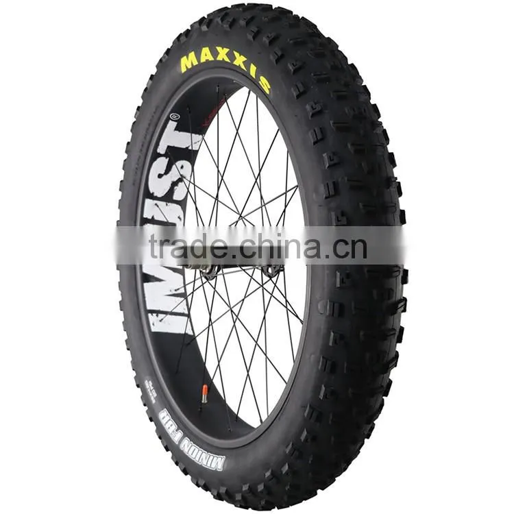 China fatbike wheel 26er carbon fat bike wheels 90mm width with Maxxis tire 26*4.8mm 2 years warranty