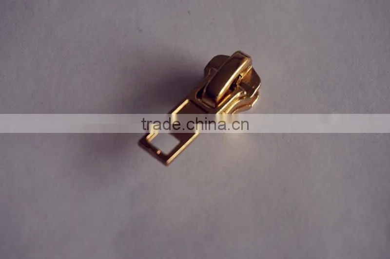 Factory wholesale 3# zipper silder hot sell