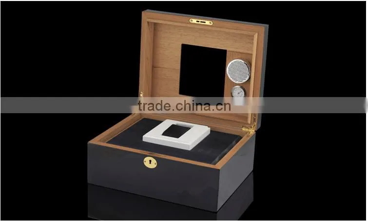 China Manufacturers Cedar Wood cigar box packing