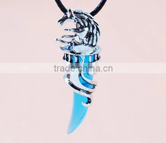 Women Men Wolf Fang Tooth Pendant Chain Stainless Steel Fashion Necklace