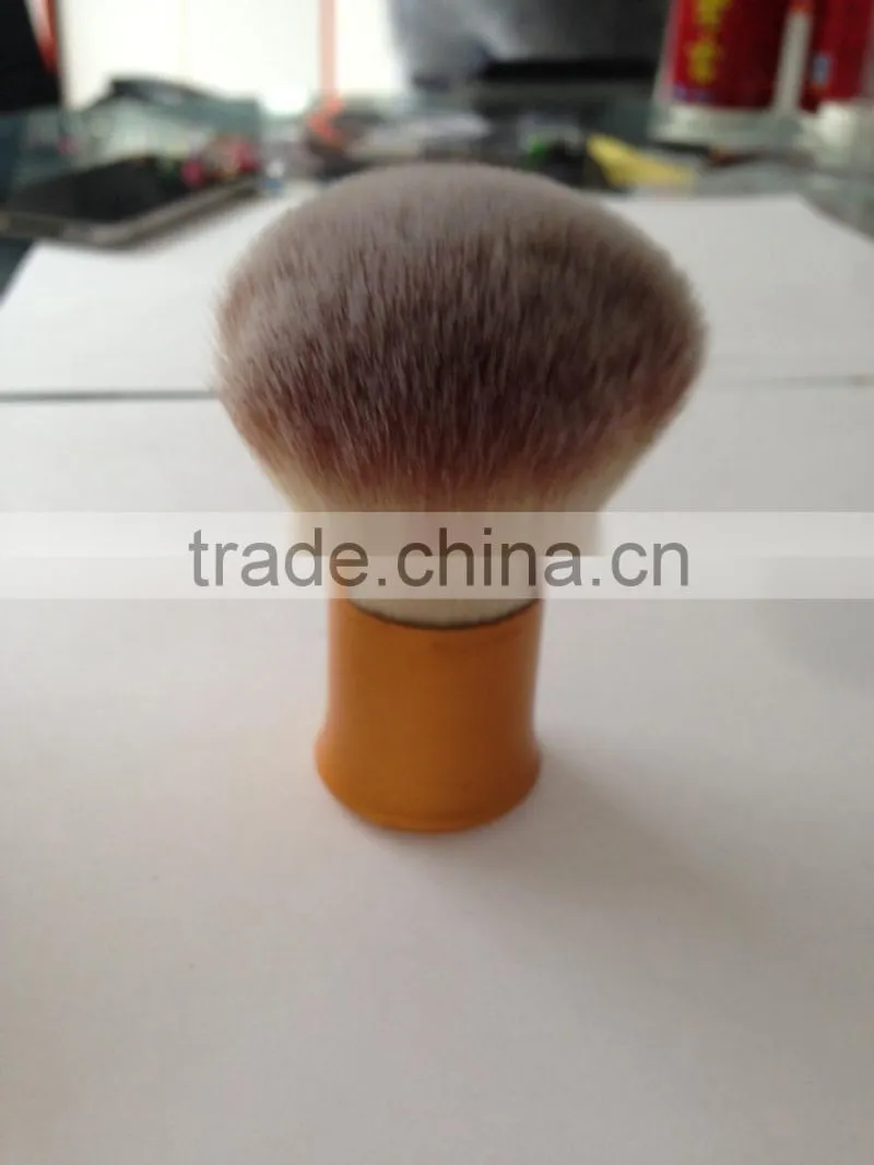 2015 High quality cute golden handle nylon hair kabuki blush brush