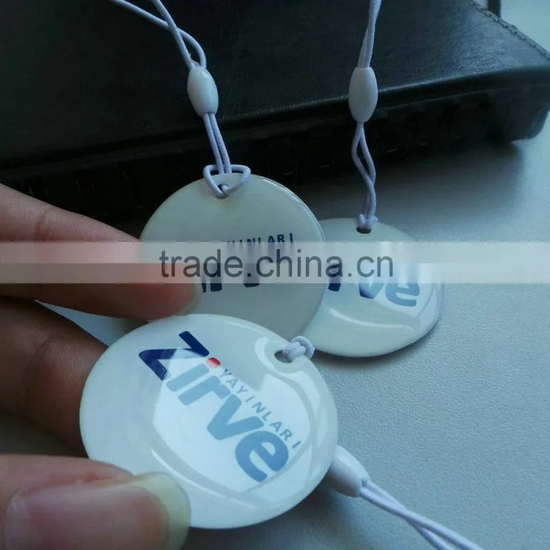 metal hang tag ,epoxy tag with gold bungee cord