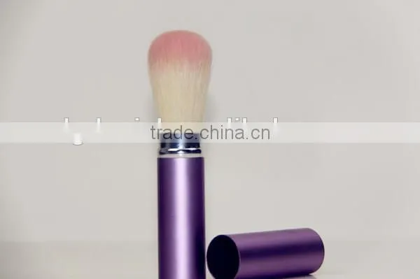 Wholesale Aluminum tube Retractable powder brush China manufacturer