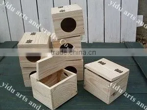 high quality bird house,solid and durable colorful wood craft bird cage