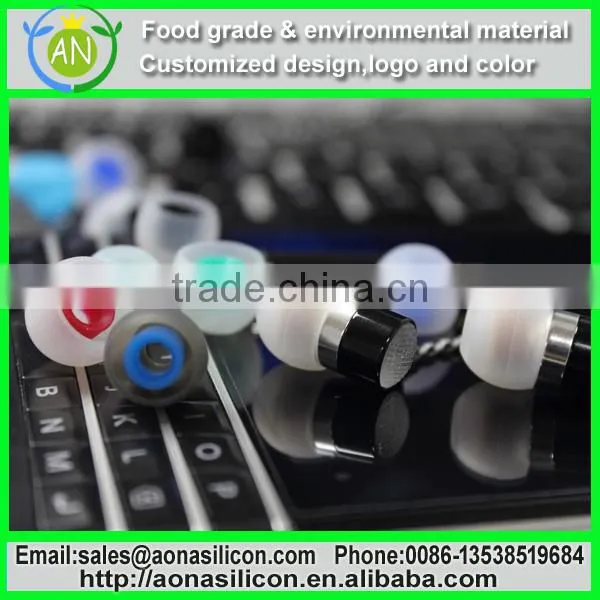 Food grade silicone material in ear headphone round case for mobile,MP3
