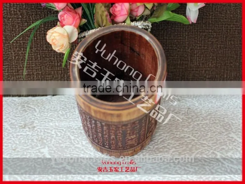 Big and natural pen holder