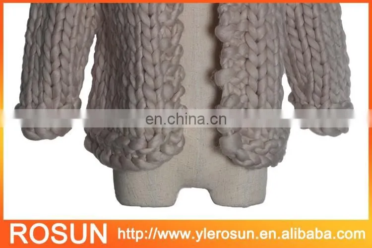 Supplier Soft 100% Wool Handmade Sweater for Babies
