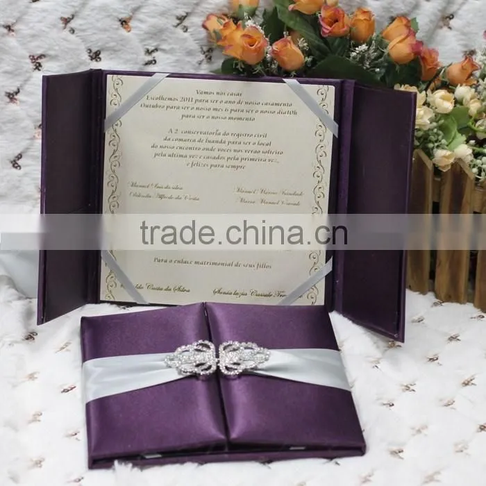 2016 Hot Sale White Lace Cut Pocket Classical European Style Wedding Invitations
