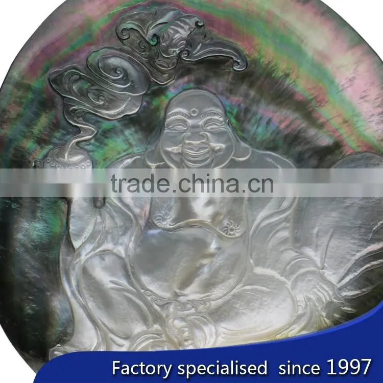 carved customized figure on natural sea shell ,mother of pearl decoration buttons
