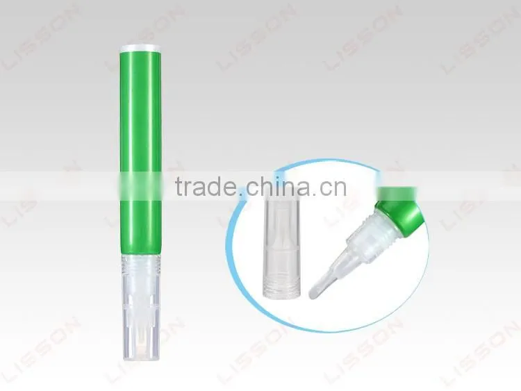 Round Lip Stick Plastic Tube With Soft Flat Rubber Brush