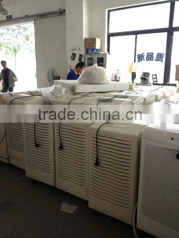 how does a dehumidifier work