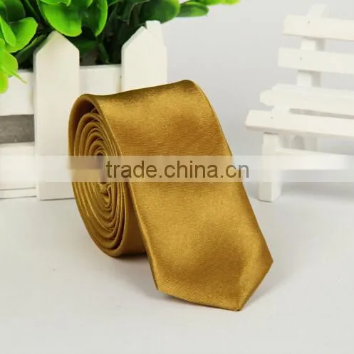 Customize polyester/silk tie for men in solid colour
