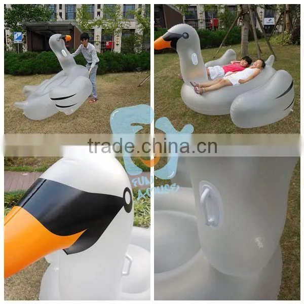 MOQ 50pcs outdoor pool float inflatable swan float for summer