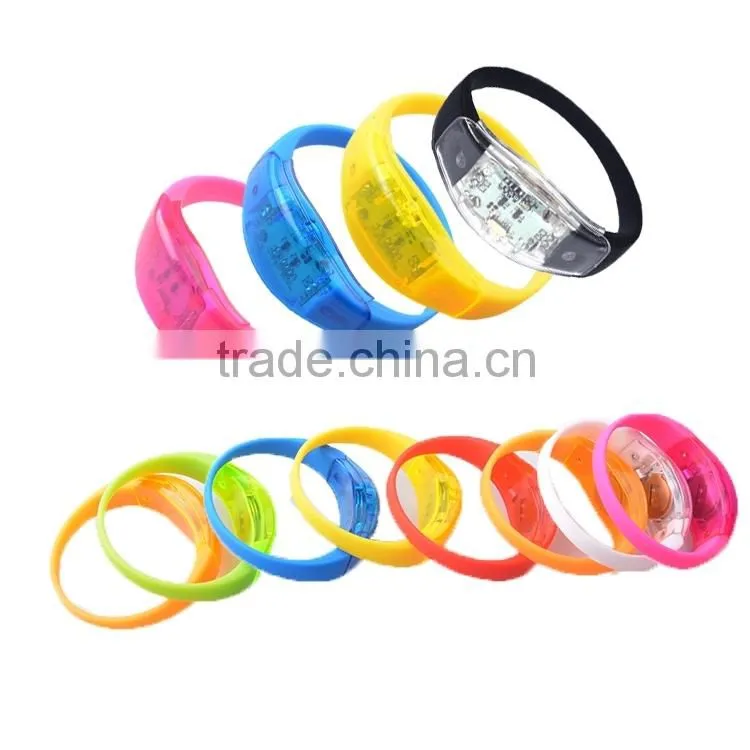2016 Wholesale LED Glow Party Flashing Bracelet For Christmas, Custom Colorful Light Party Up LED Party Flashing Bracelet For Gi