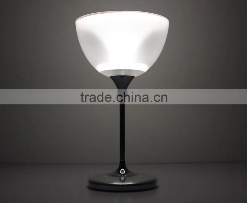 Mini BedroomRechangeable LED Desk Lamp with V3.0 Bluetooth Speaker