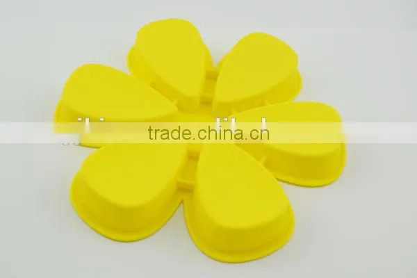 silicone rose shape cake pan