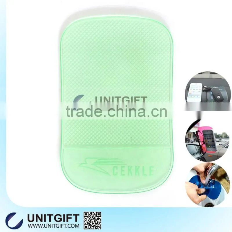 Sticky car non slip mat Custom print logo antislip paster for mobile