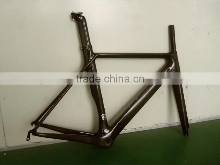 New Design Carbon Fiber 700C Road Frameset +seatpost +headset+carbon fork