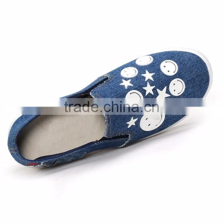 Newest alibaba china canvas shoe woman trainers shoes 2017