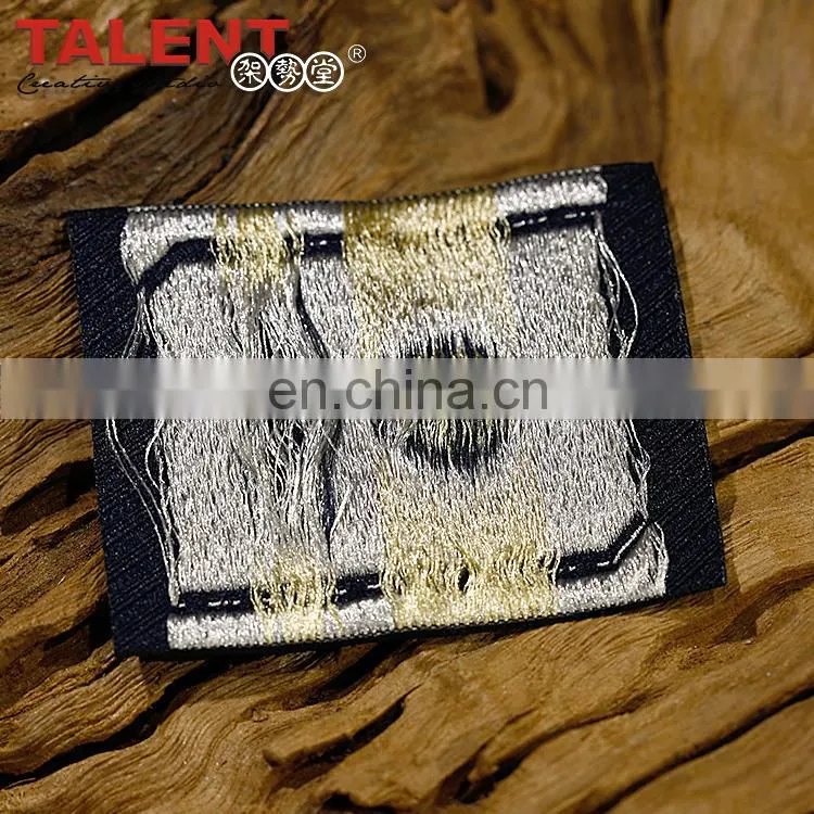 Customized professional good price of woven clothing garment label