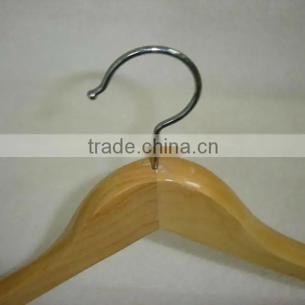 WL-82 anti-slip wooden hangers with bar hotel closet hanger
