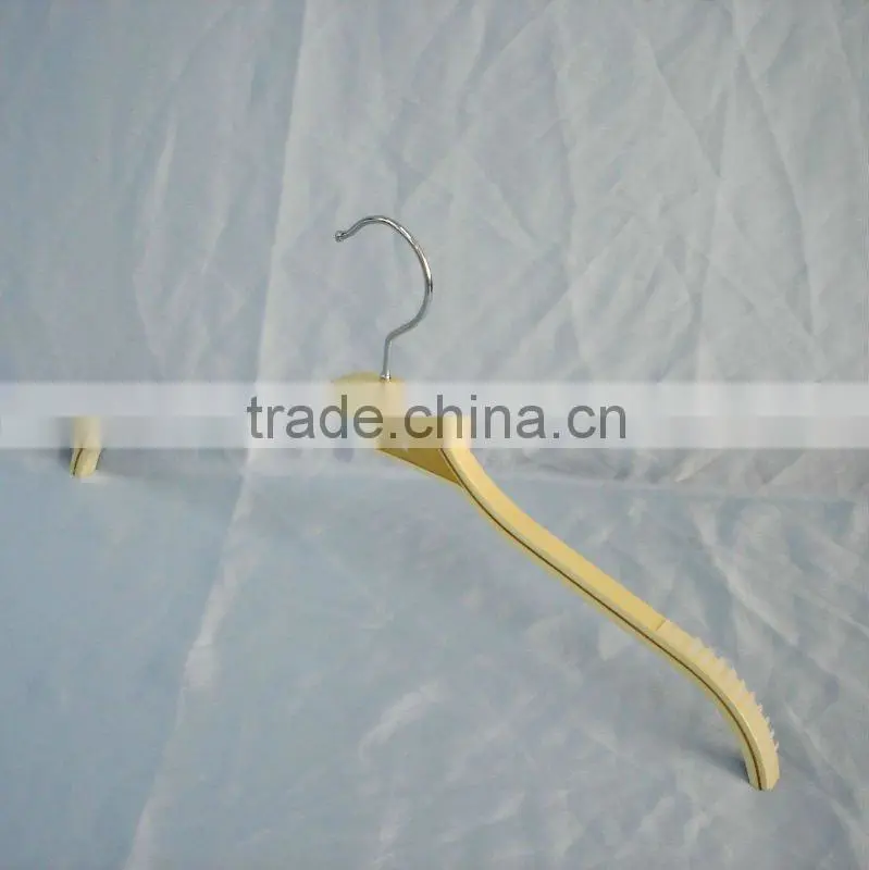 WA47 wooden laminated garment hanger