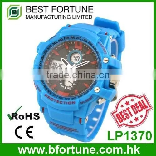 LP1369 Made in china multifunction 3atm waterproof lcd cheap wrist watch