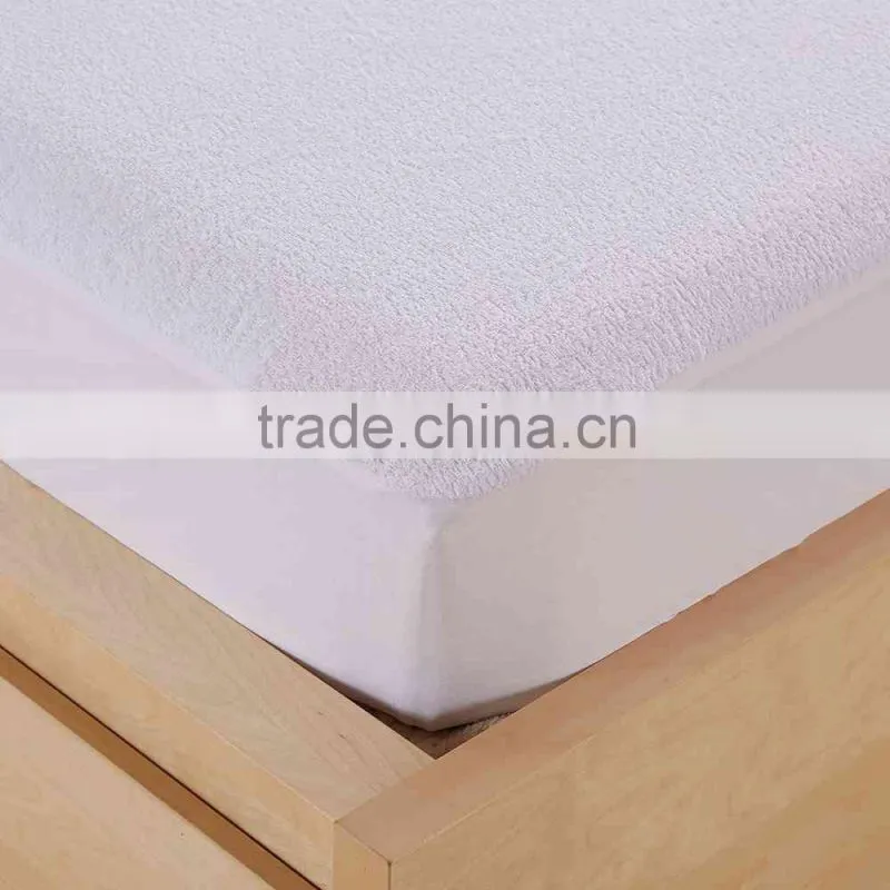 Factory Wholesale Velvet Soft Bed Bug King Size Waterproof Mattress Cover
