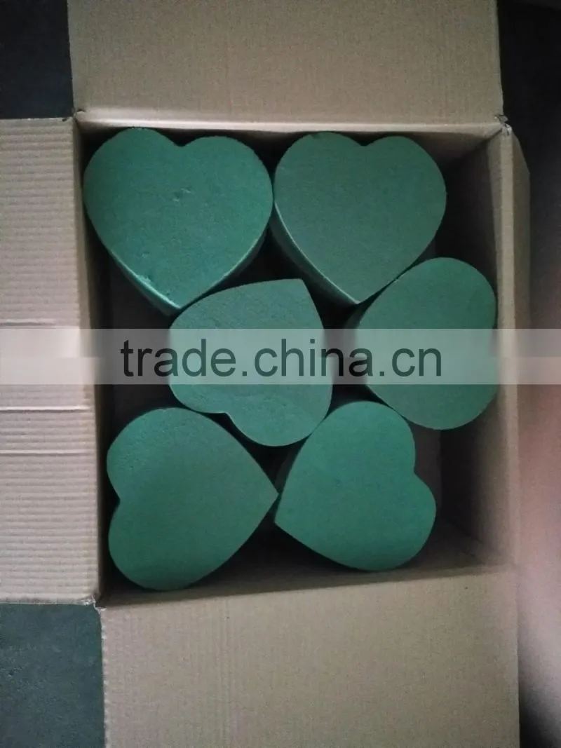 Heart shape green wedding car decoration wet floral foam