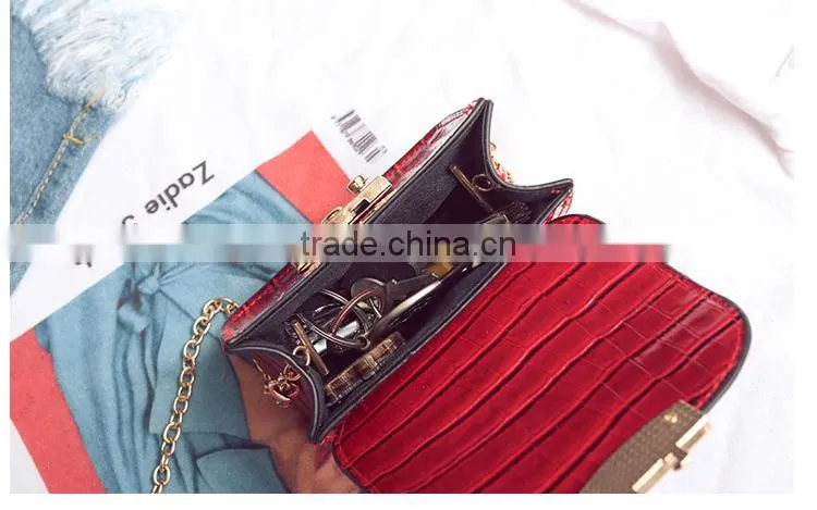 lady red small side bag for college girls