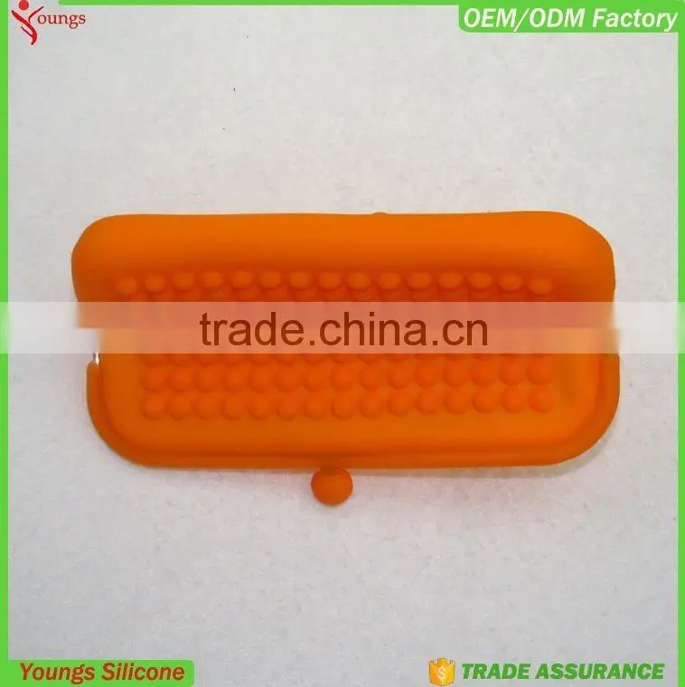 2016 eco-friendly Fashional Wholesale Big Bean Design Silicone Coin Purse