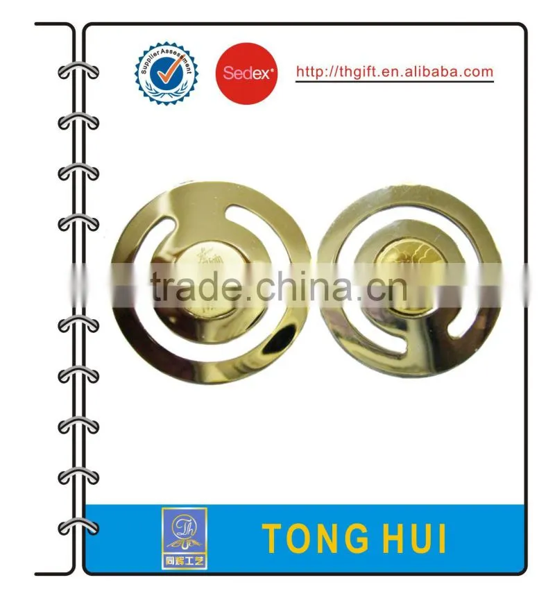 Metal bookmarks with oval design