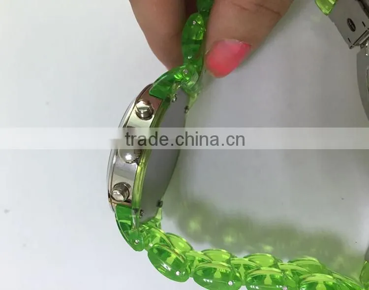 screws stainless steel case back Transparent fashion cheap plastic watch green vogue lady watch