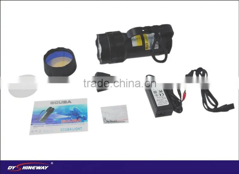 the most bright hid diivng light,HID xenon lamp,55w,5500lm,handle,piezo switch,9000mah rechargeable liion battery,runtime is opo
