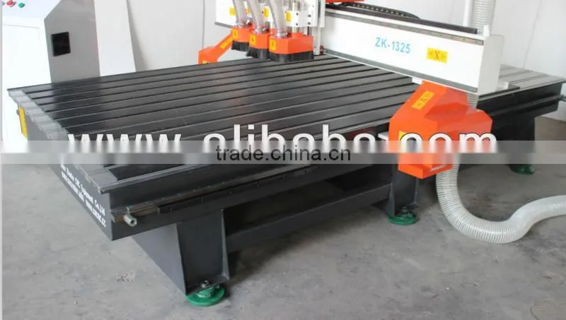 3 Tools 3 Spindles Auto Changer Wood CNC Engraving MacheChanging 3 Spindles With Original NcStudio System Dust Collector ZK-1325