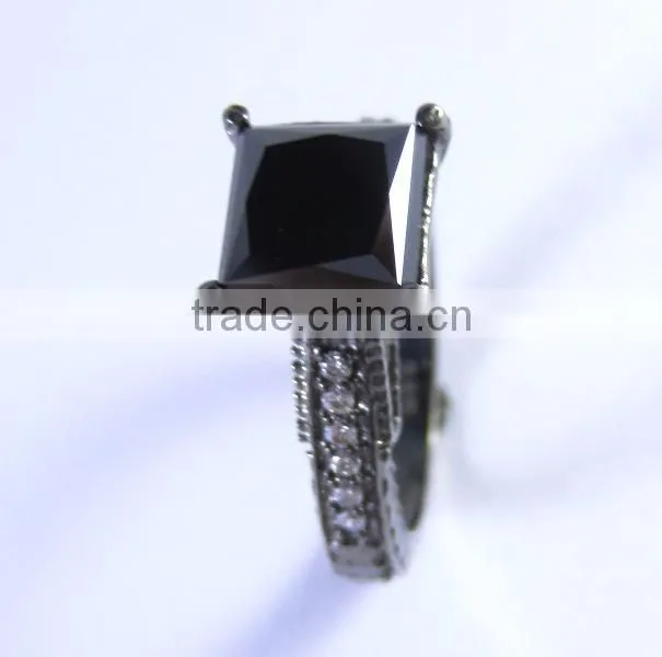 Certified 0.47 Ct Natural Black & White Diamond 14k Solid Gold Wedding Ring