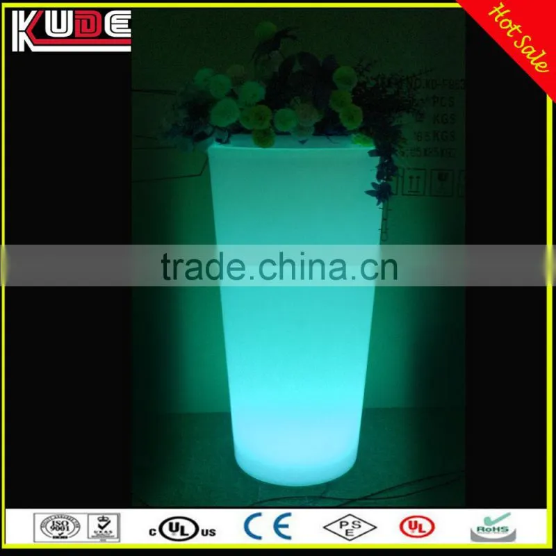Color changing rechargeable plastic LED flowerpot/led planter for outdoor