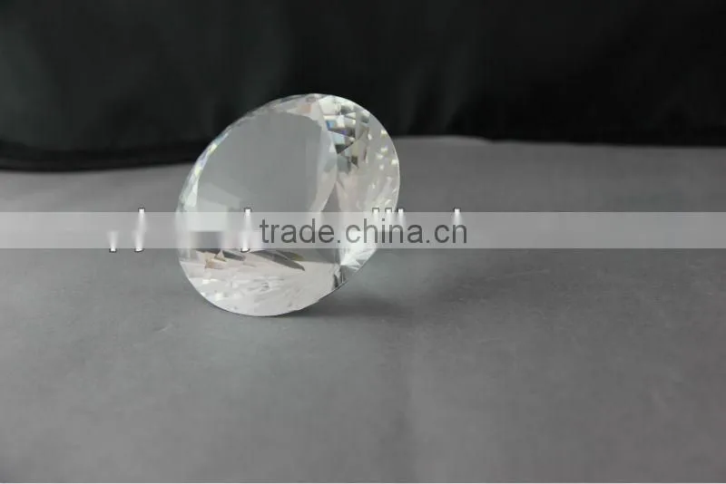 large and single clear crystal diamond