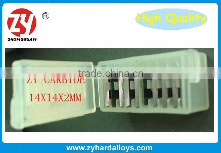 Tungsten carbide blades for paint scraper