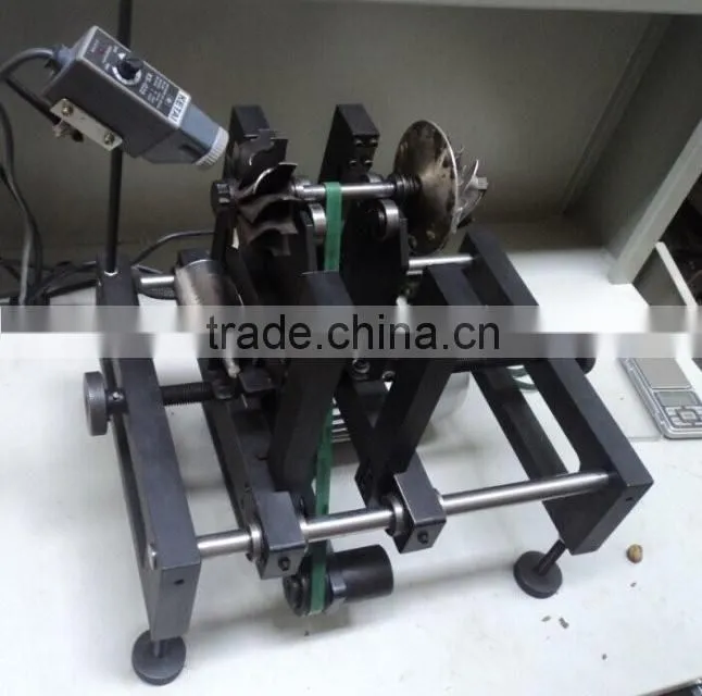 The balancing machine of the turbine rotors the price balancing machine for small armature RYQ-5 balancing machine