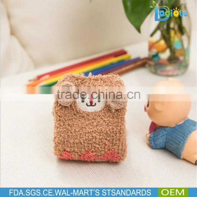 Wholesale Animal Shape 100% cotton soft touch thermal newborn baby socks with box packaging