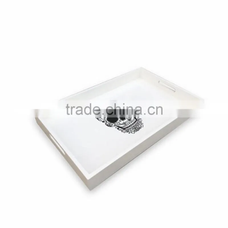 Rectangular lacquered serving tray