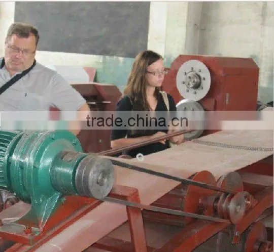 high qualtiy old tyre /waste tyre /used tyre /scrap tyre recycle machine