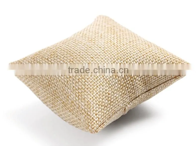 A257 ANPHY pillow display for bracelet or watch