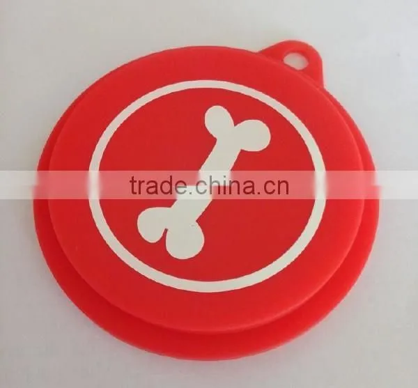 Silicone lid with hanging hole