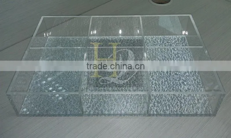 Acrylic tray with divider, acrylic restaurent serving tray, acrylic tray clear