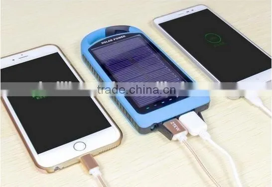 2016 popullar cheap waterproof solar panel battery charger power bank 8000mAh