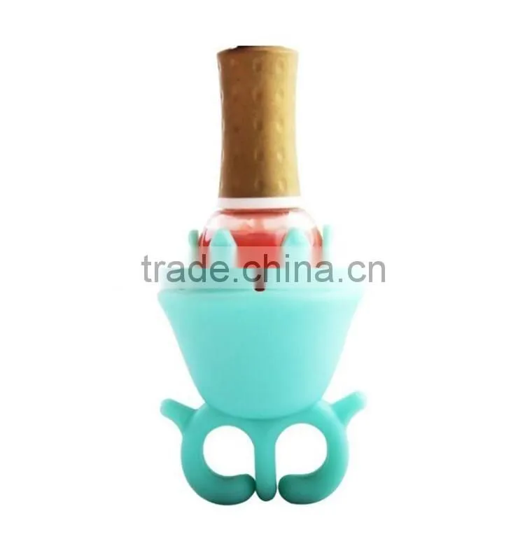 Promotional hot selling creative new novelty ladies makeup tools for nail polish